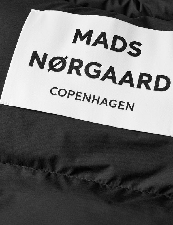 Mads Nørgaard Recycle Pillow Taske - Black