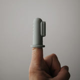 Mushie Finger Tandbørste - Cambridge Blue/Shifting Sand