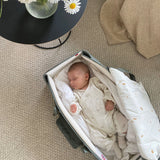 Voksi Carry Me Babylift - Meadow Green Cream