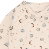 Hust & Claire Bing Moon Wrap Body - French Oak