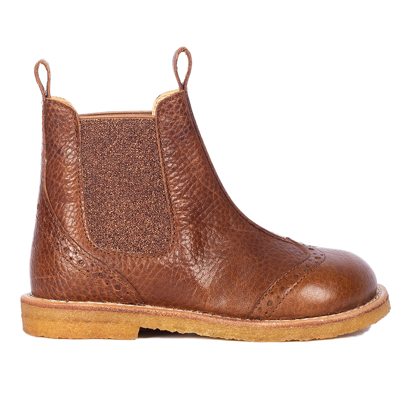 Angulus Chelsea Støvle m. Brogue hulmønster - Cognac