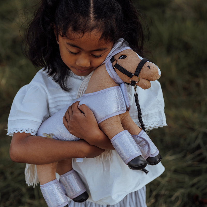 byASTRUP Dækken, Sadelunderlag, Gamascher & Hut - Glitter Lilla