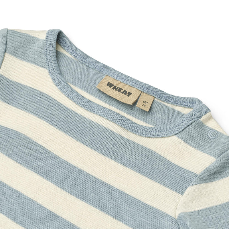 Wheat Body Freddie - Calm Blue Stripe