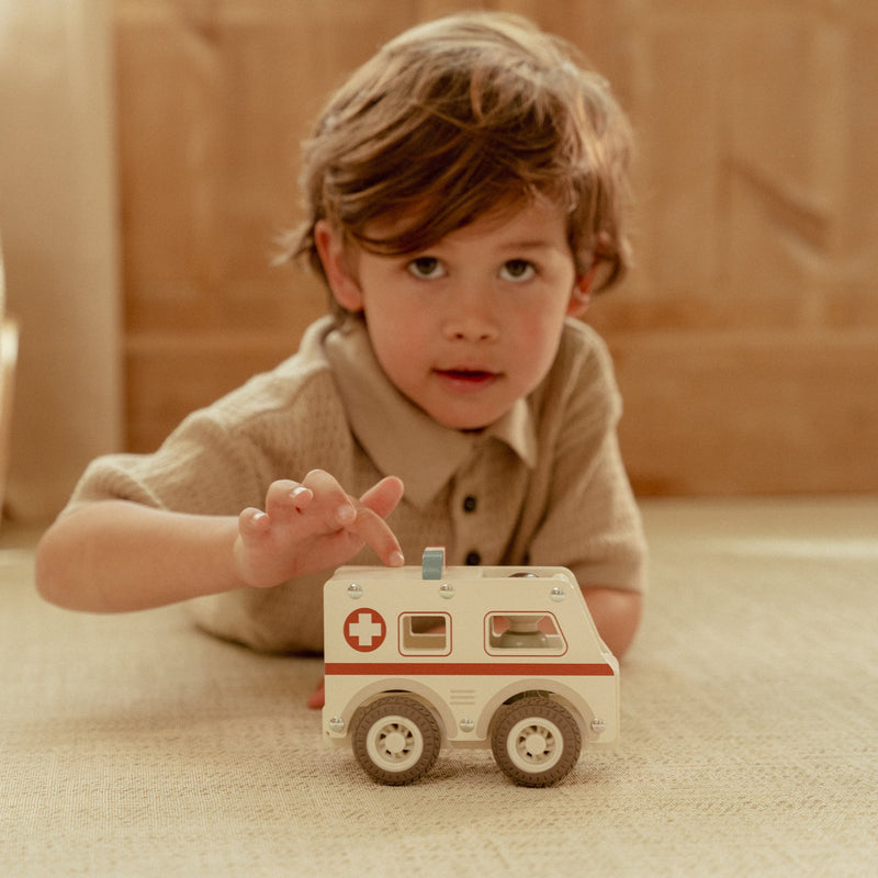 Little Dutch Ambulance inkl. redder