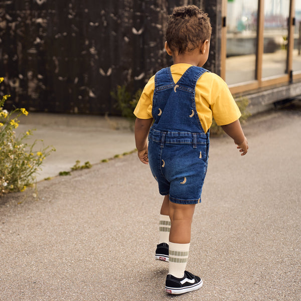 The New Siblings Otis Short Dungarees - Medium Blue