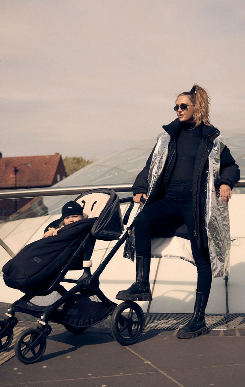 Najell Kørepose - Pitch Black